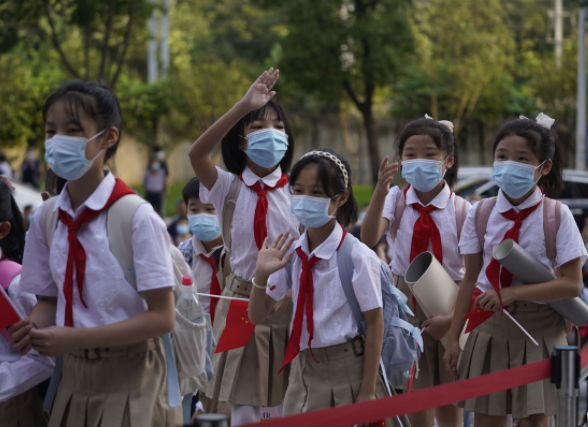 营造了和谐校园文化氛围还能引导学生从小培育积极健康兴趣爱好