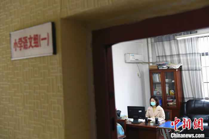  安徽省中小学生迎来首个“线上开学日”